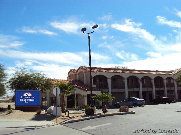 Starlight Inn & Suites Motel 29 Palms Joshua Tree National Park Туентінайн-Палмс Екстер'єр фото
